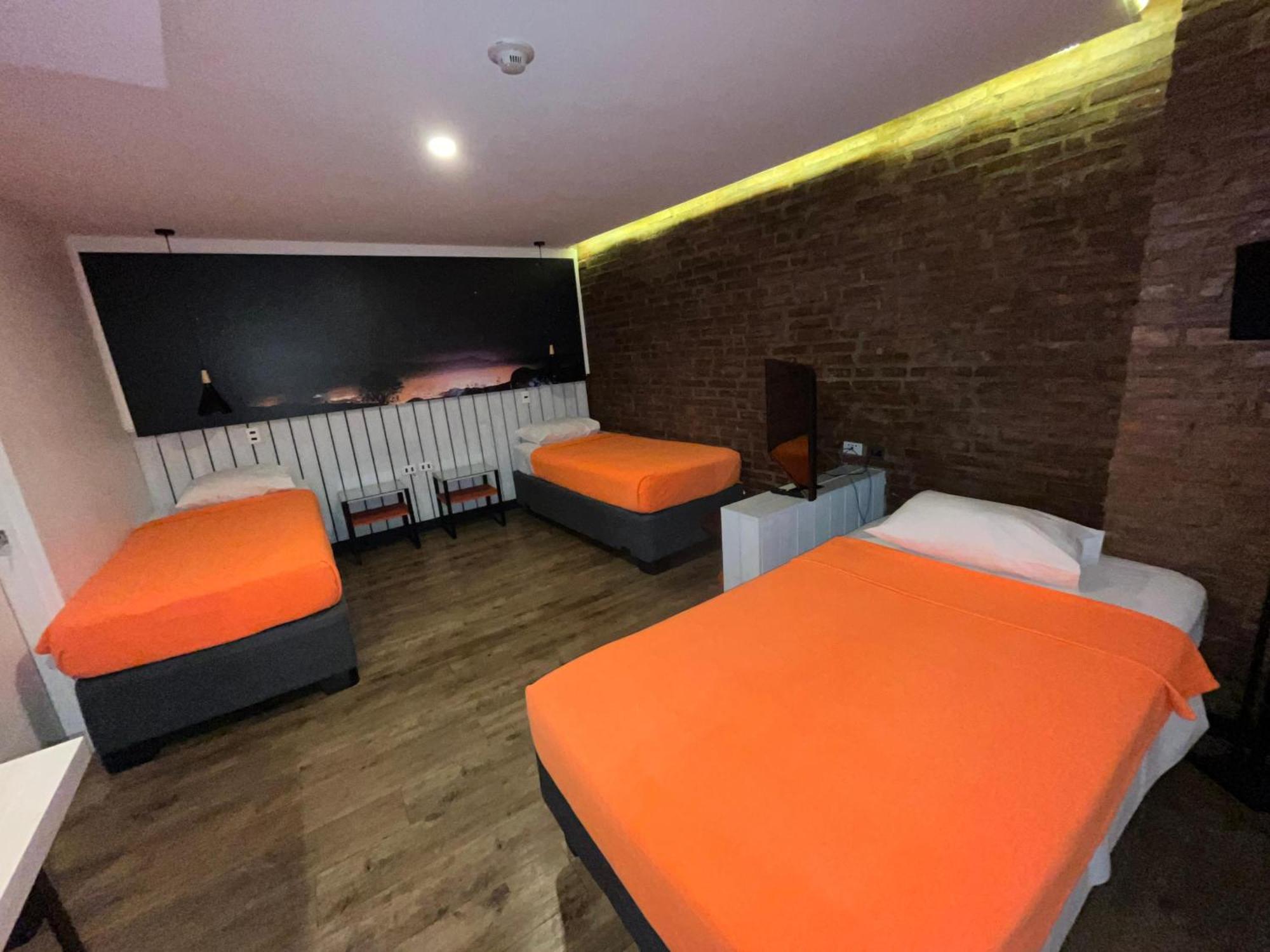 Hostal Boutique Black Cat Сантяго Екстериор снимка